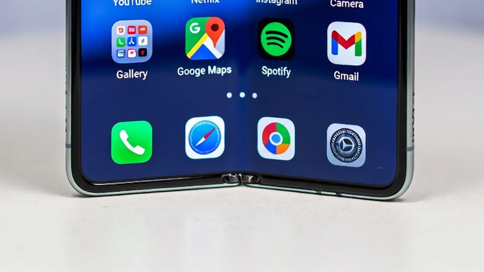 Xiaomi is working on a new foldable smartphone: HyperOS secrets revealed