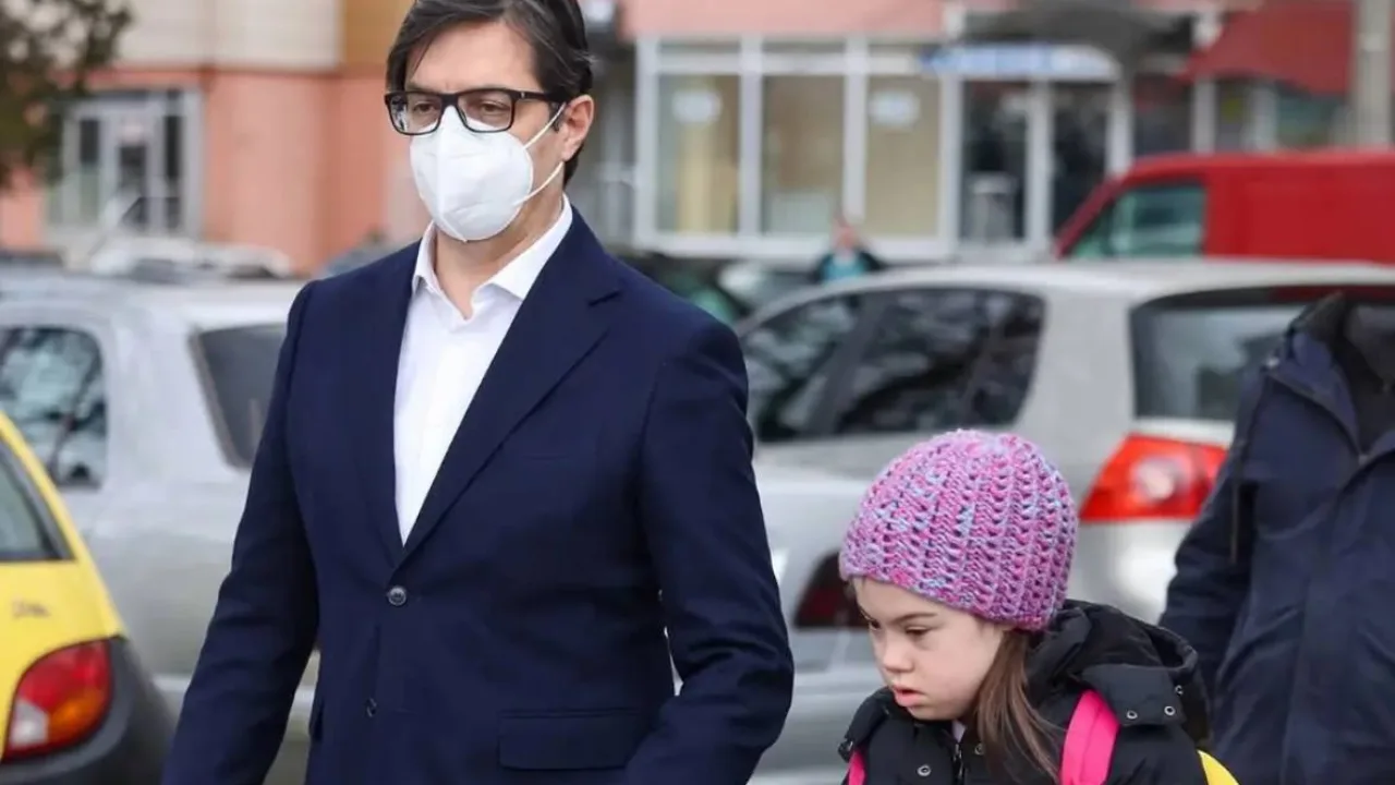 President personally took a bullied girl to school by the hand