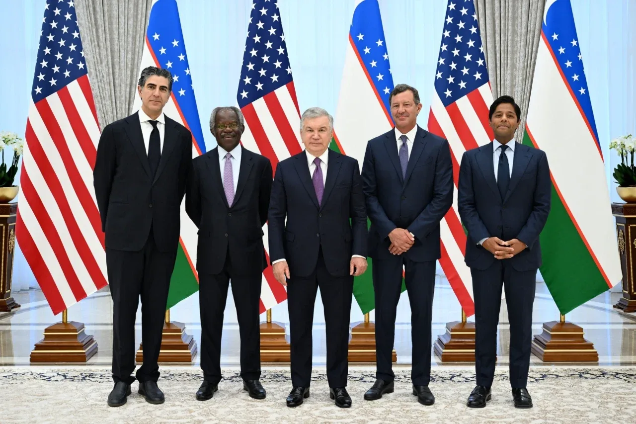 Shavkat Mirziyoyev BlackRock vakili bilan AI investitsiyalarini muhokama qildi
