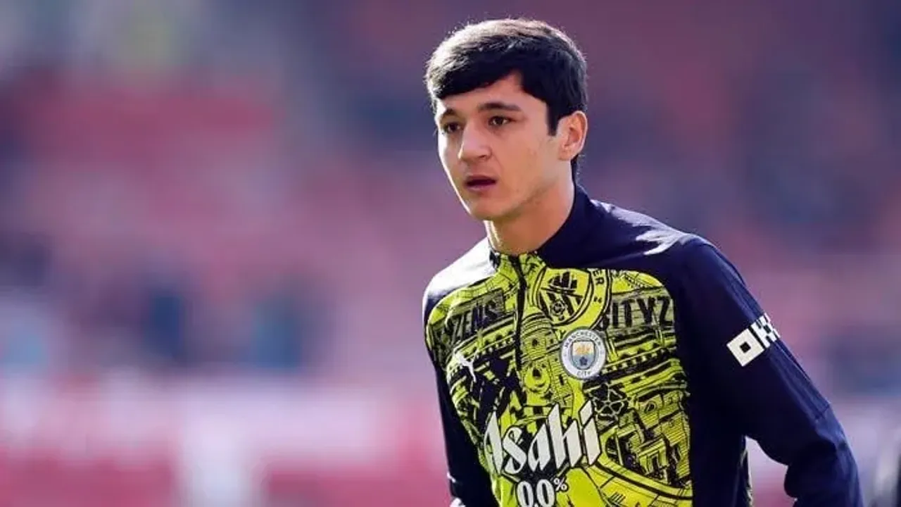 Les coulisses du transfert d'Abdukodir Khusanov au RC Lens