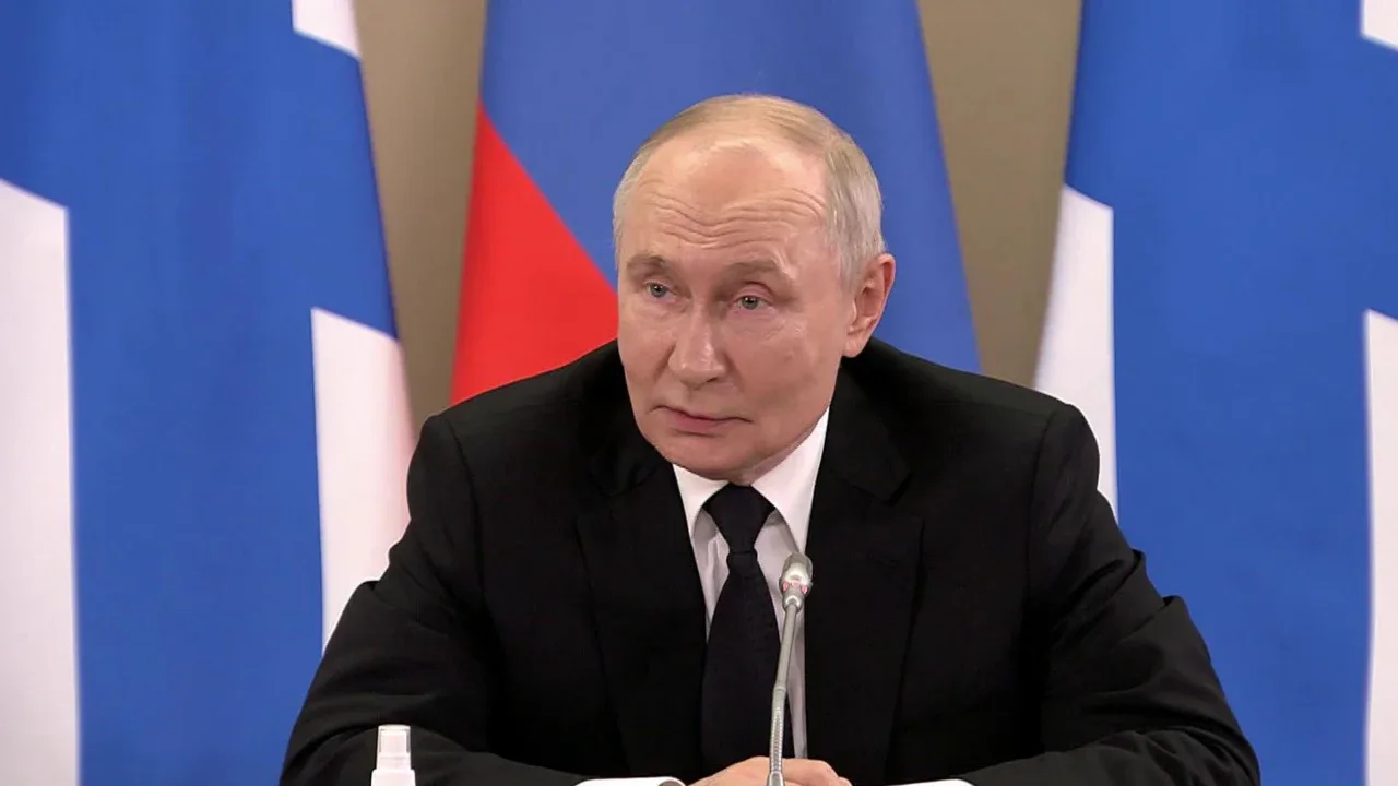 Путин Украина ғарби ҳақида кескин башорат қилди