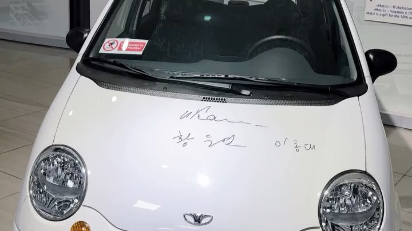 Ислом Каримов имзо қўйган ноёб “Матиз” видеоси катта қизиқиш уйғотди
