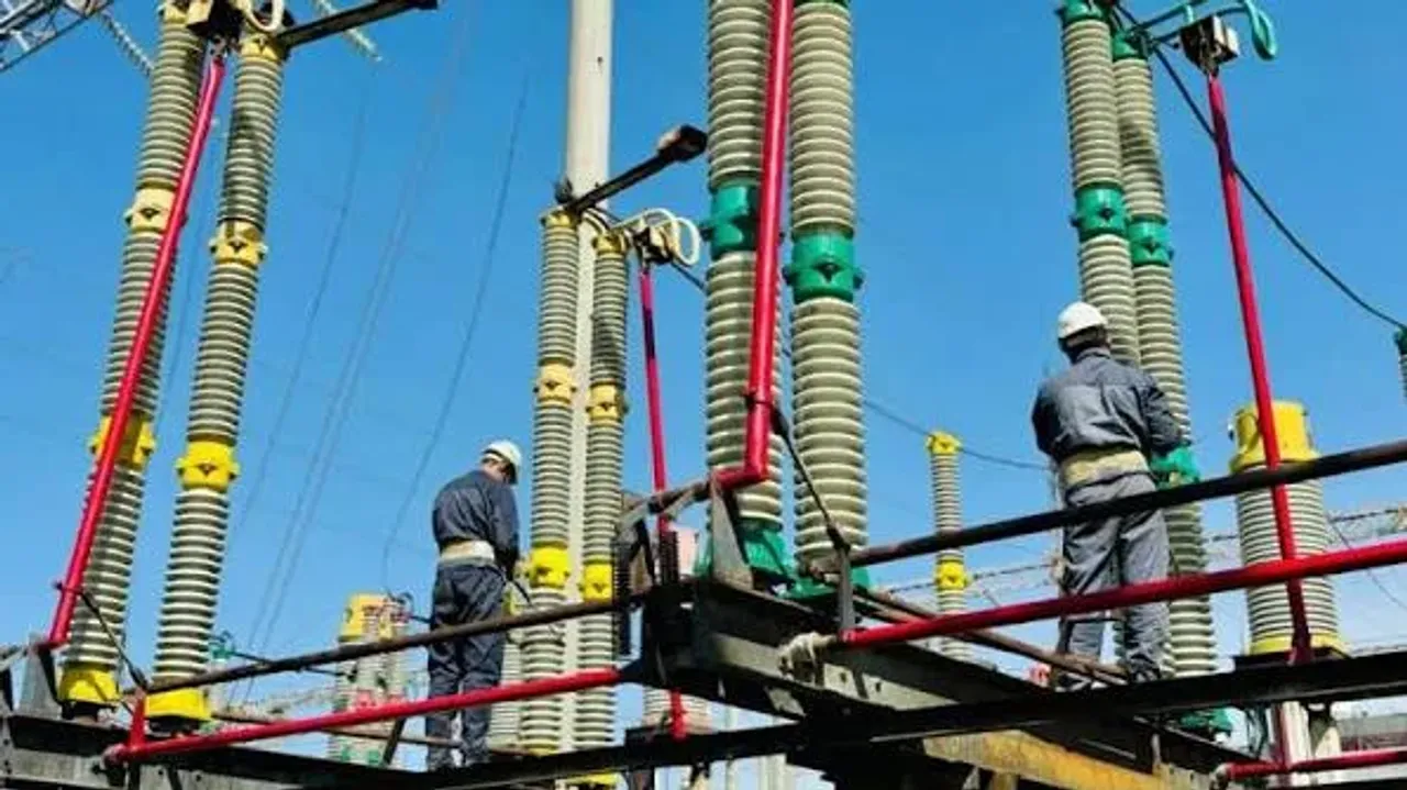 Residents urged to use electricity sparingly during hot weather