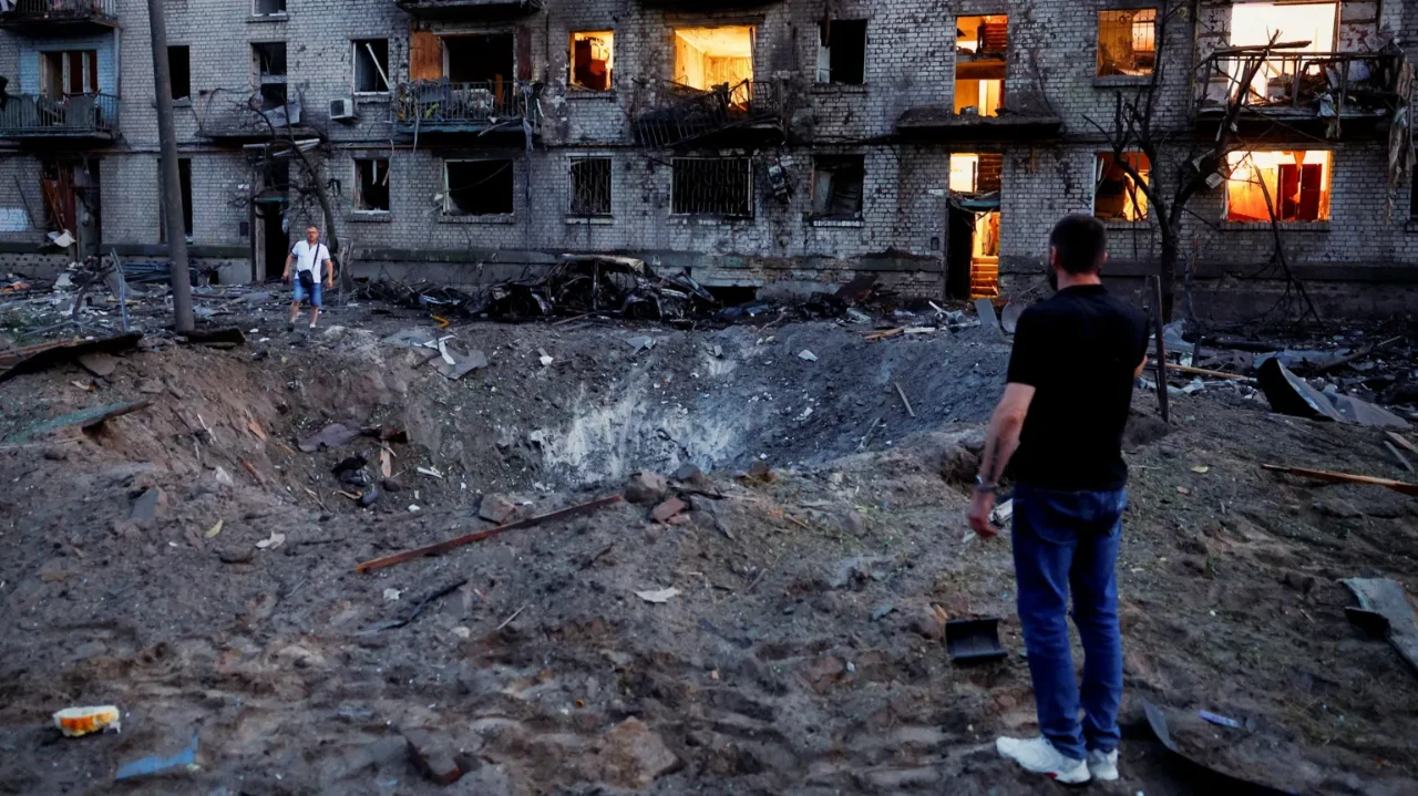 New strikes on Ukrainian territories: casualties reported