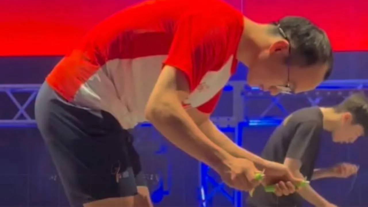 Chinese athlete sets a new world record for jumping in 30 seconds!