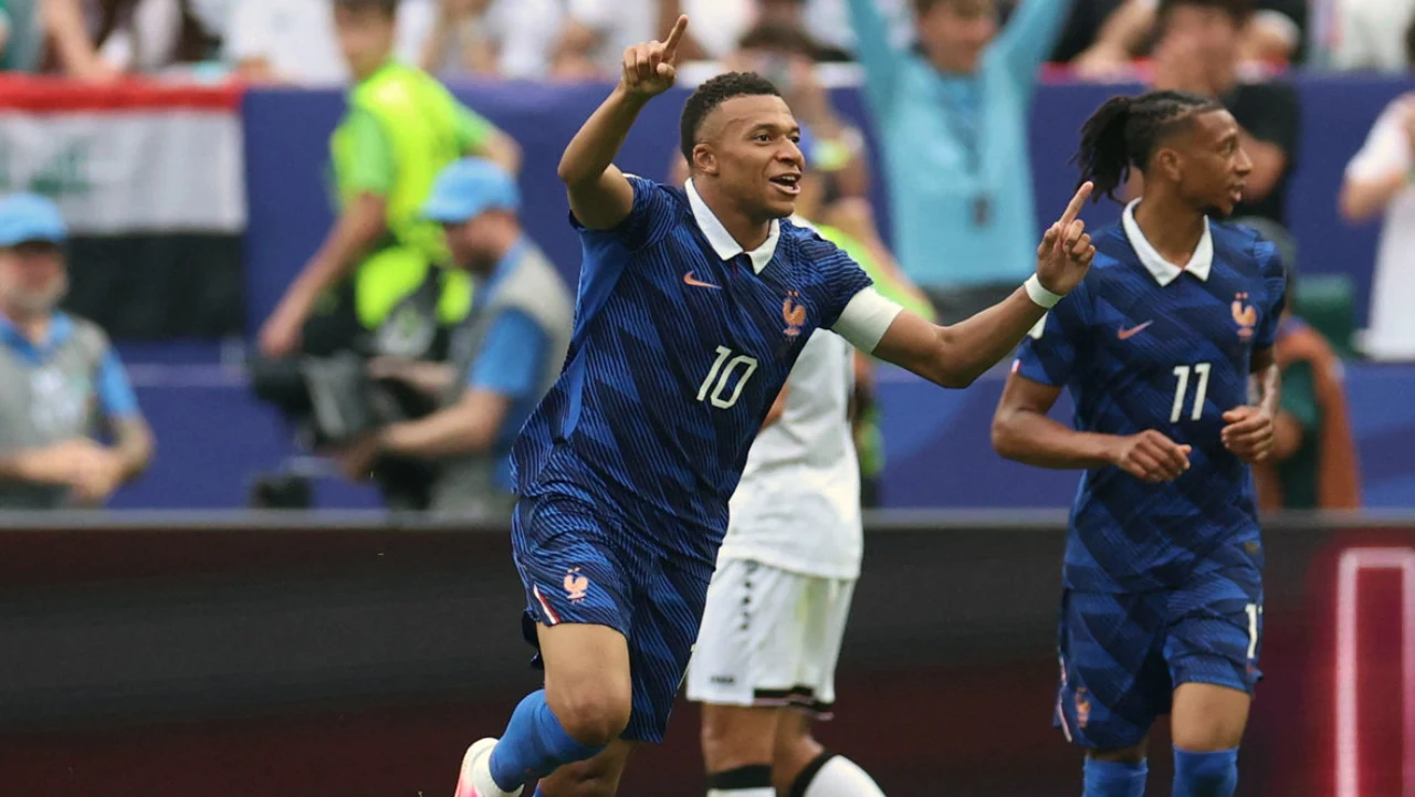 Mbappe, Messi ile gol krallığı yarışı hakkında konuştu