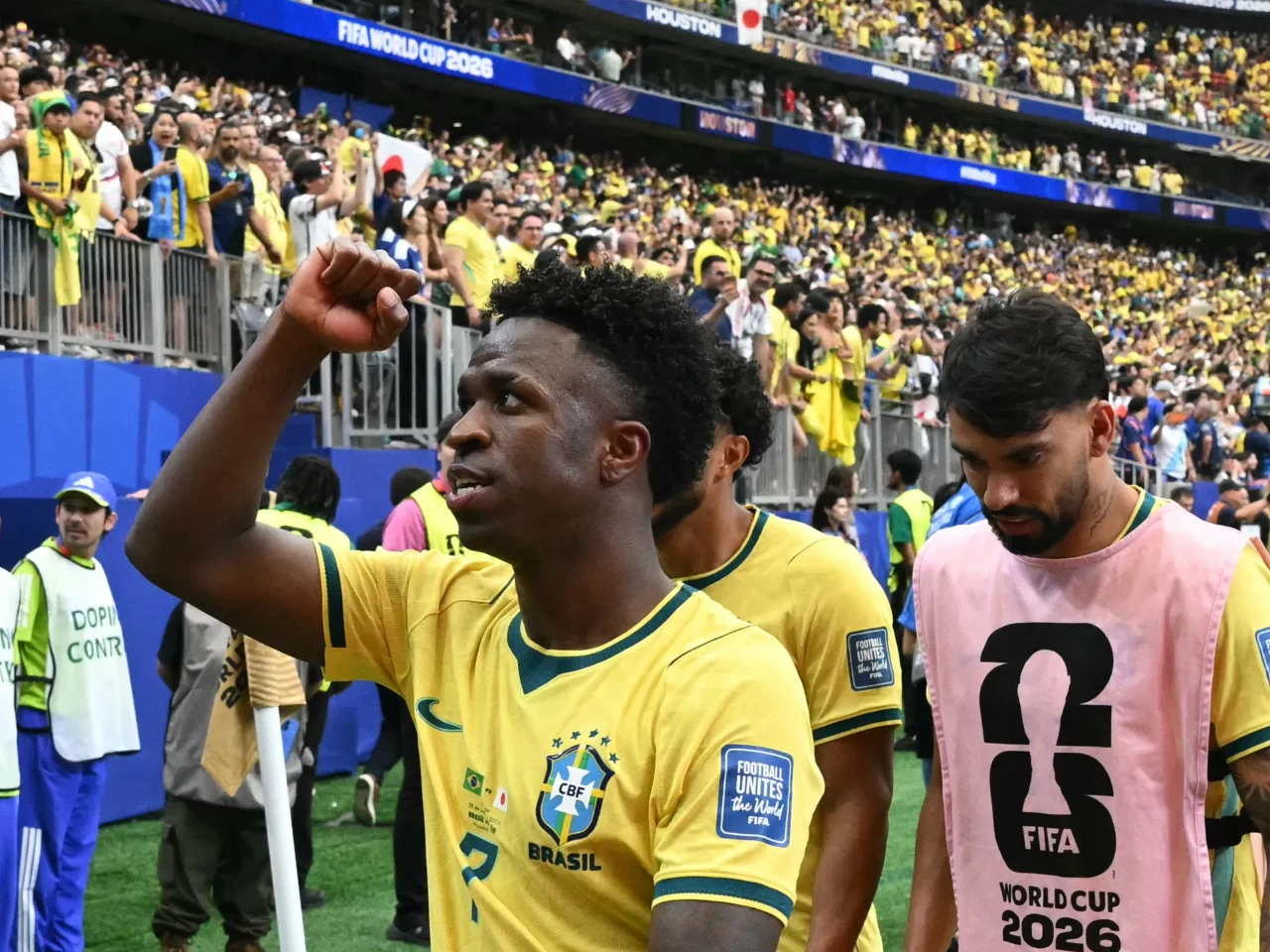 Vinícius explains why Guimarães took the penalty