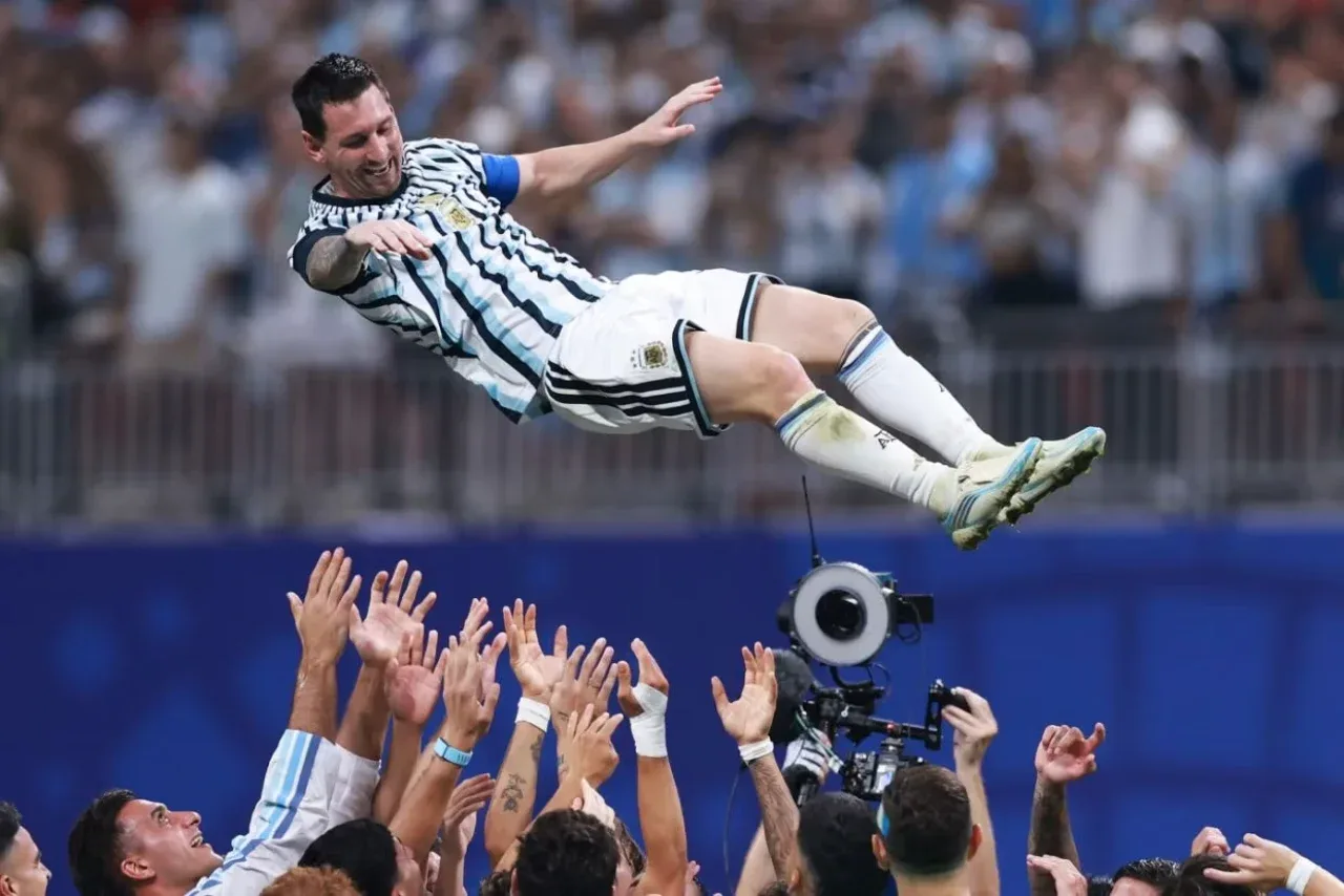 Lionel Messi: „Argentinien gibt niemals auf“