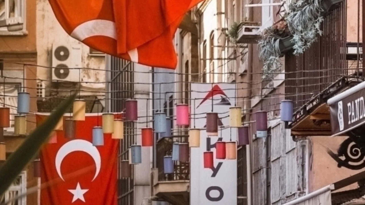 Uzbek woman who fell from the 3rd floor in Turkey returned to her homeland