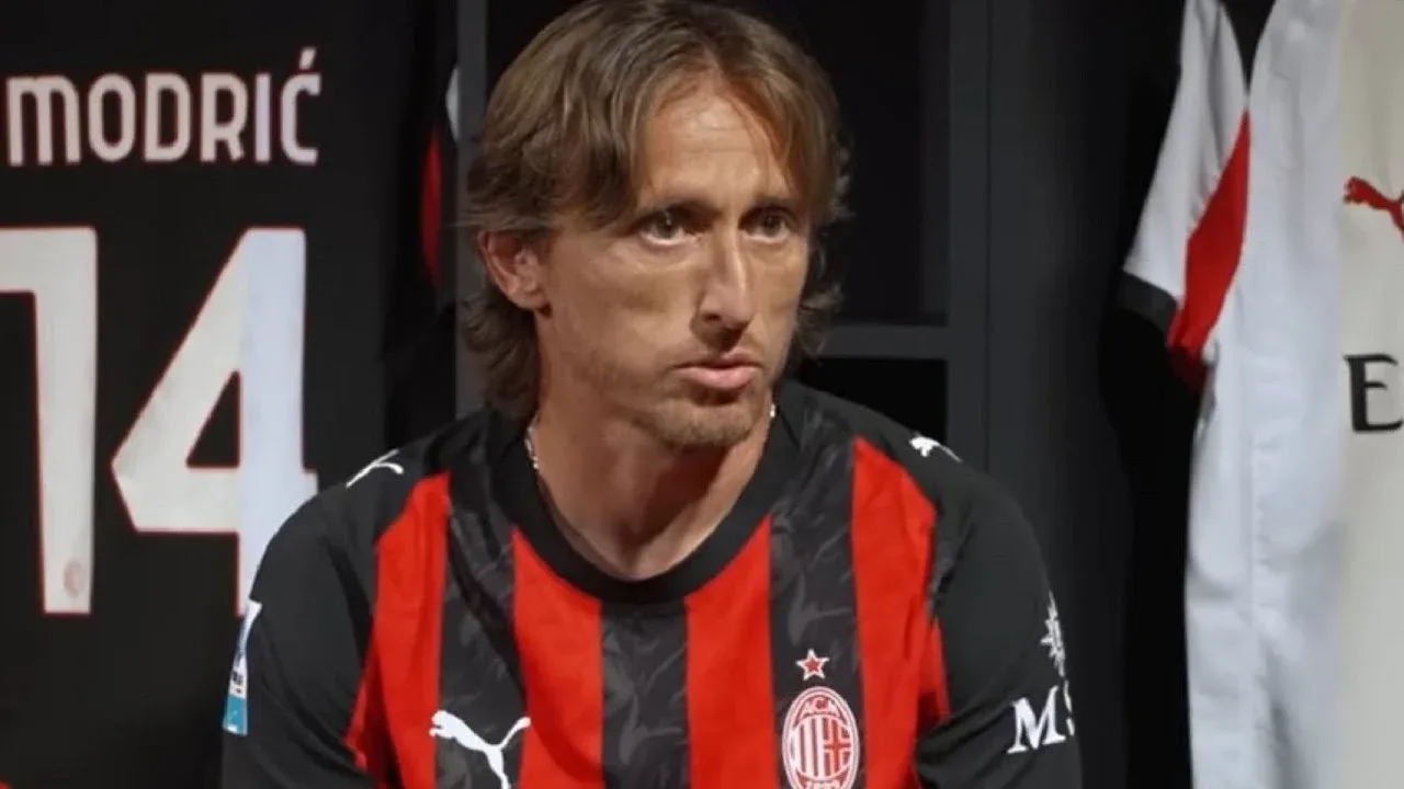 41-year-old Modrić to stay at AC Milan for another season