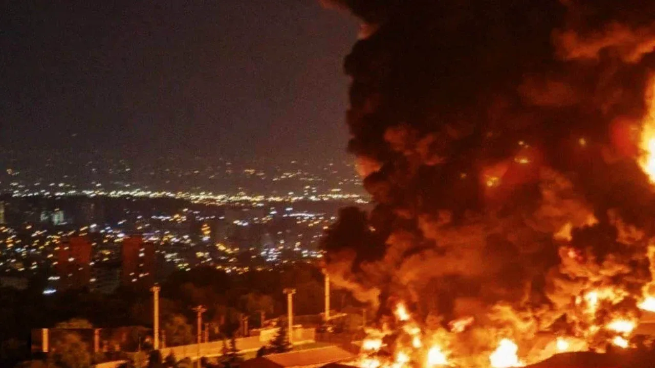 EE. UU. lanza ataques aéreos masivos contra objetivos militares en territorio iraní