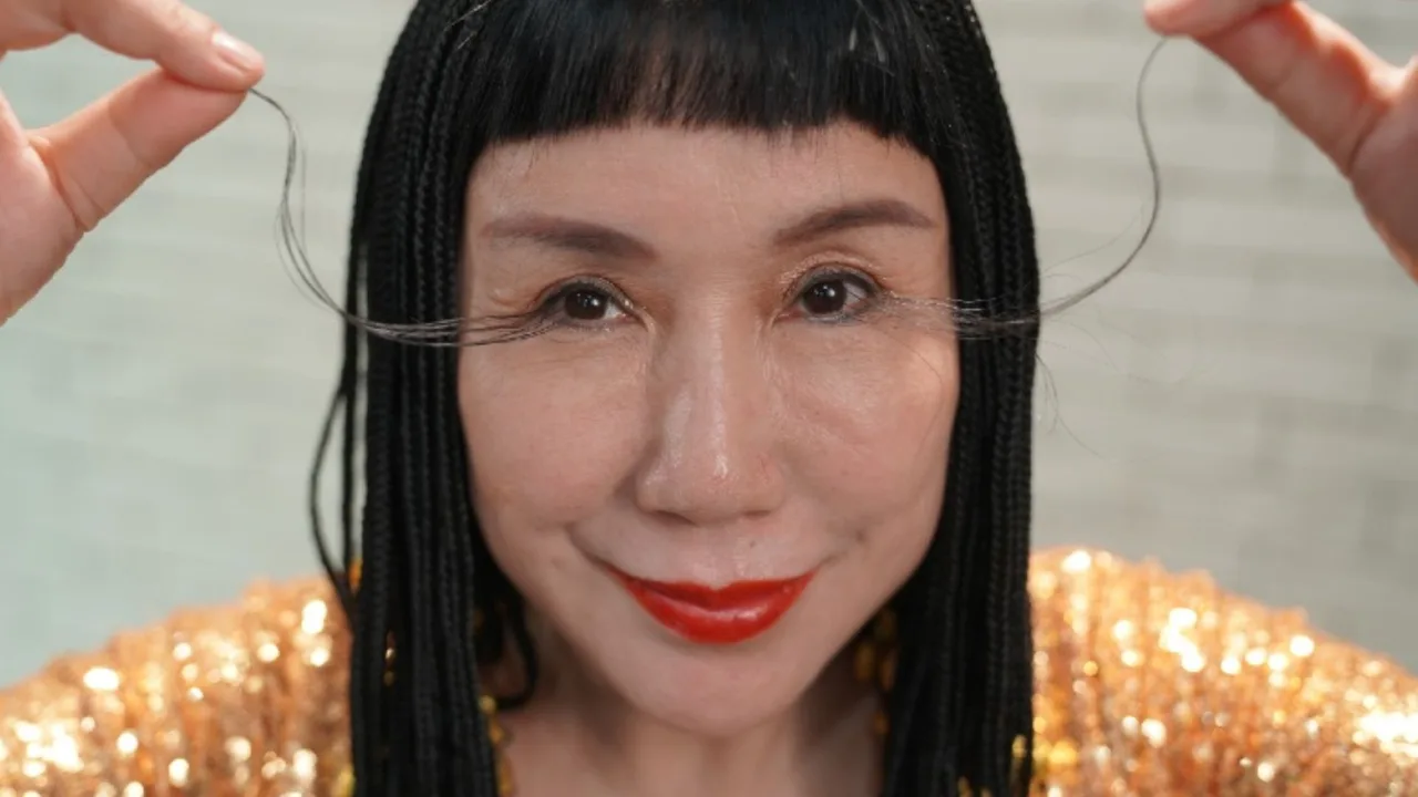 20.5-centimeter eyelashes: doctors cannot find an explanation