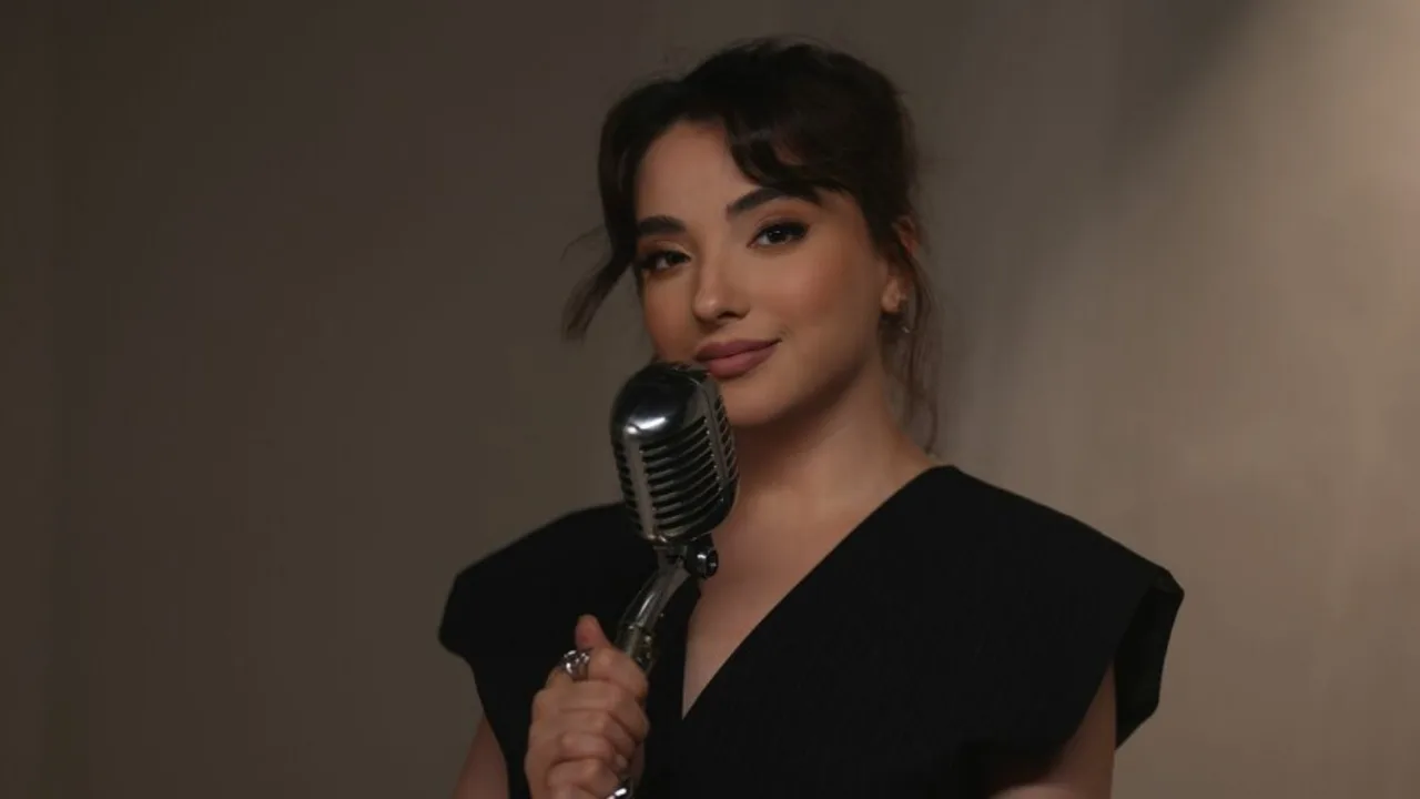 Nahide Babashli officially announces her marriage