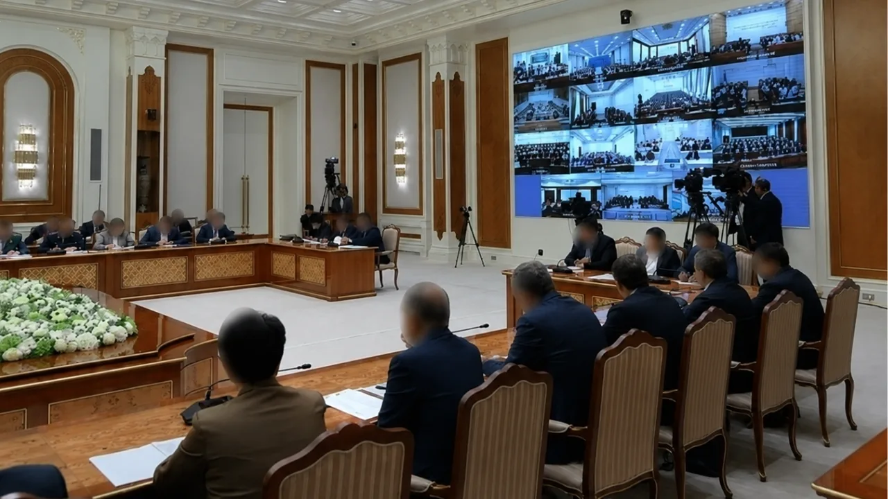 4.8 billion kilowatt-hours of electricity lost in six months