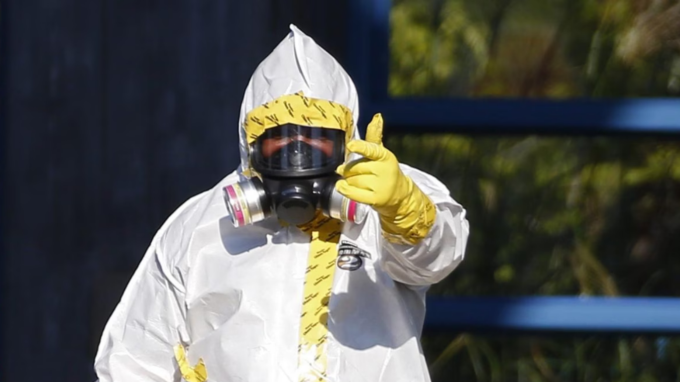 Fransa'da Ebola teşhisi konulan ilk hasta iyileşerek taburcu oldu