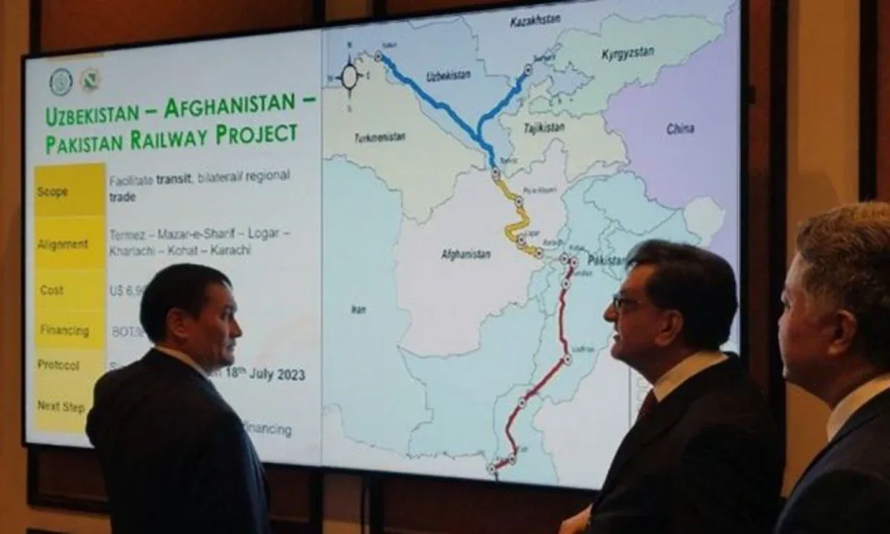 Borders Closed: Uzbekistan and Pakistan Choose a Route Bypassing Afghanistan