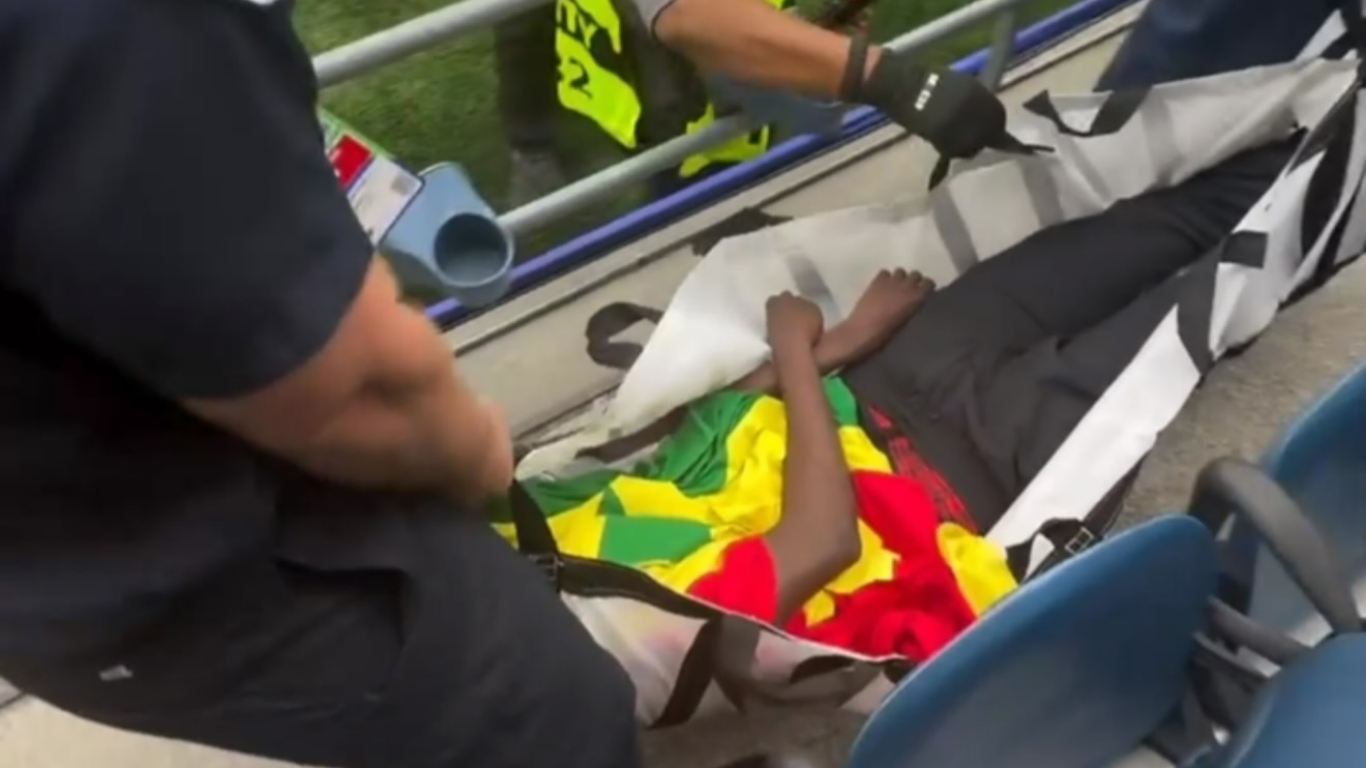 Herz eines Fans bleibt nach Niederlage seines Teams stehen