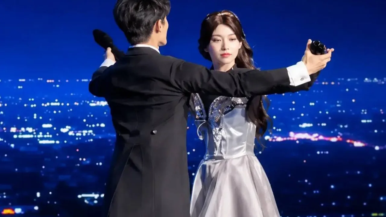 Humanoid robot capable of waltzing gains attention on social media