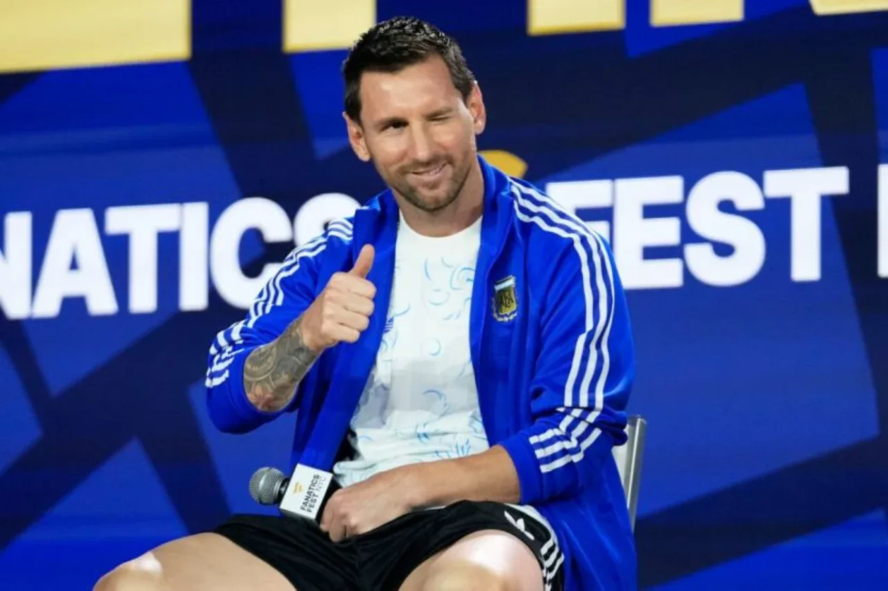 Messi addresses teammates and fans ahead of the final