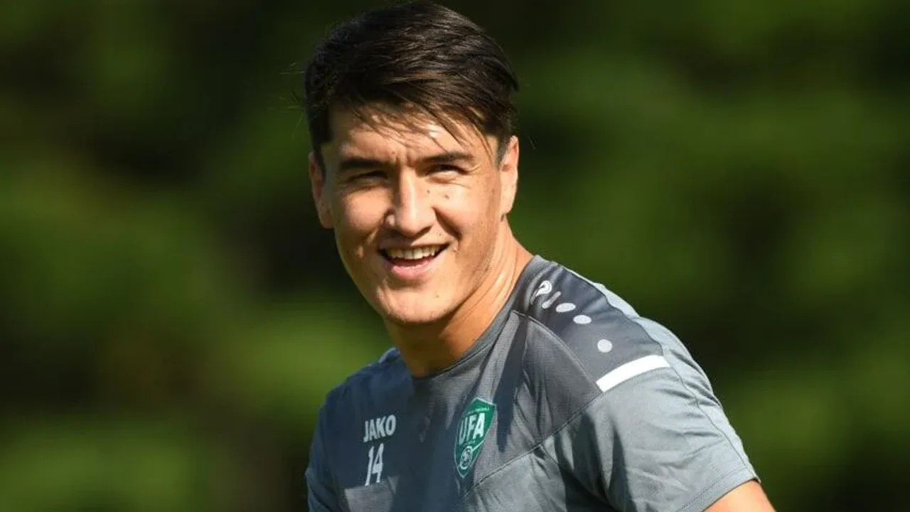 Eldor Şomurodov «Ronaldo mı, Messi mi?» sorusunda kimi seçti?