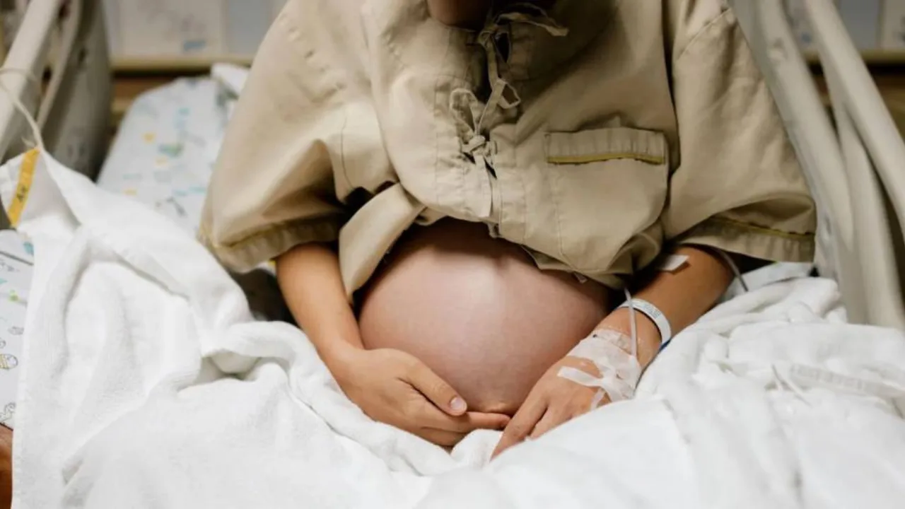 Why Was the Woman Accused of the Death of a 36-Week-Old Baby Acquitted?