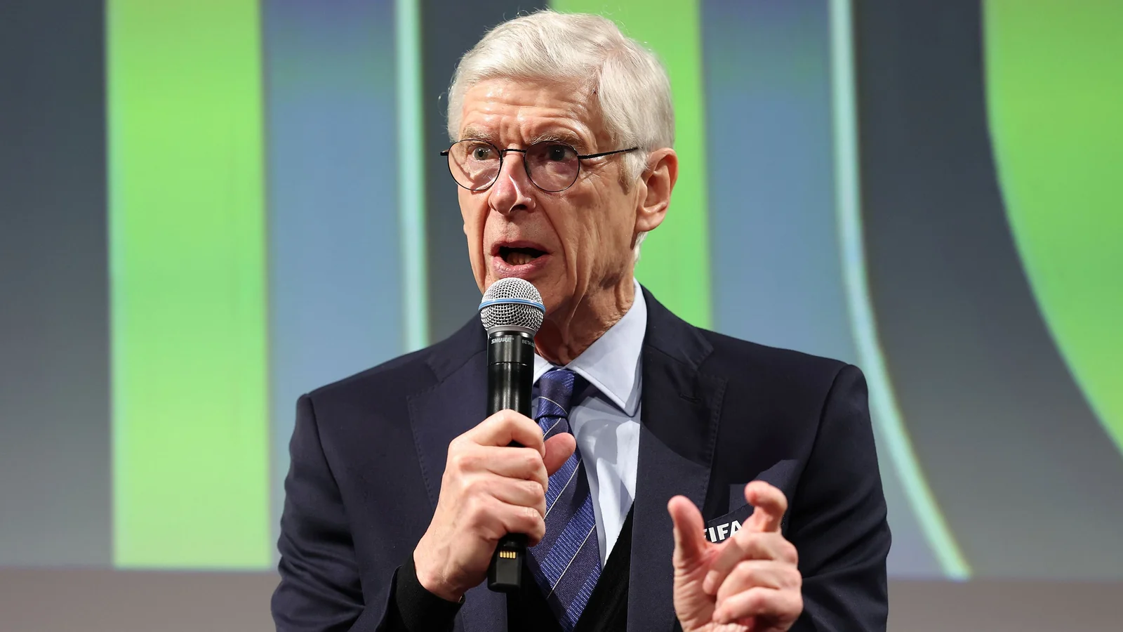 Arsene Wenger nennt den Hauptfavoriten und einzigen Herausforderer der Jaxon-Meisterschaft