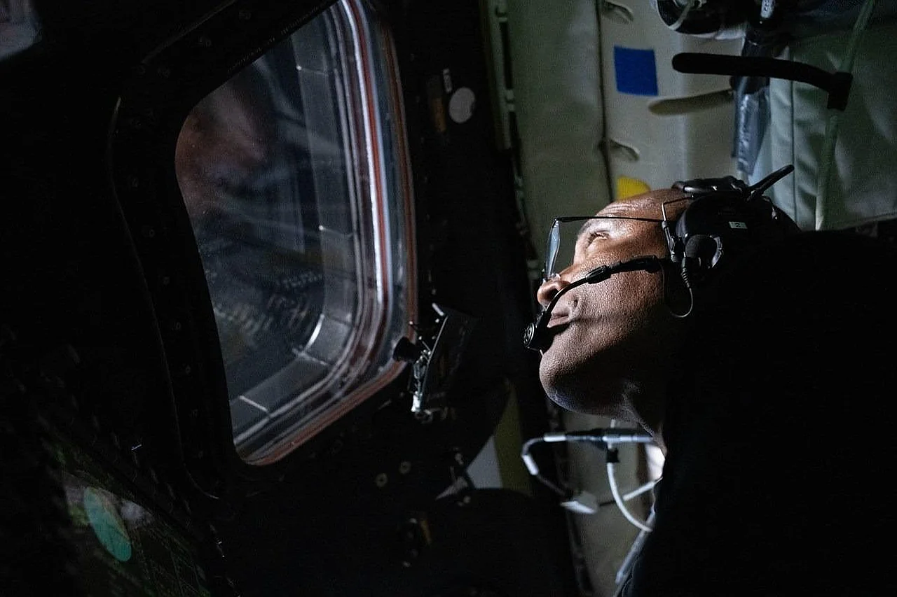Artemis 2 Astronaut Urges NASA to Modify Lunar Landing Plan