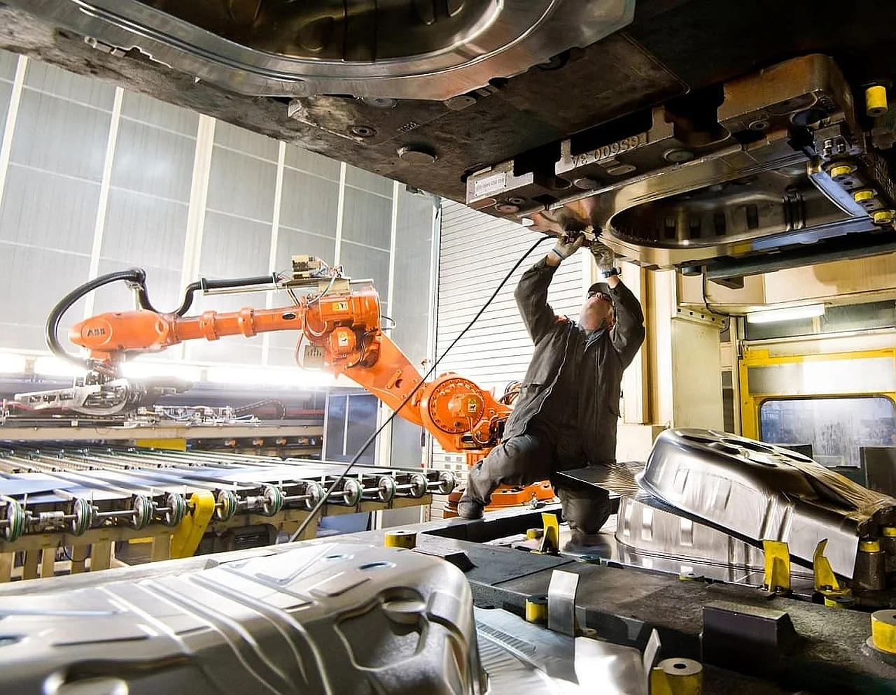 AvtoVAZ yangilangan Lada Granta ustida ish boshladi: Variatorli model kutilmoqda