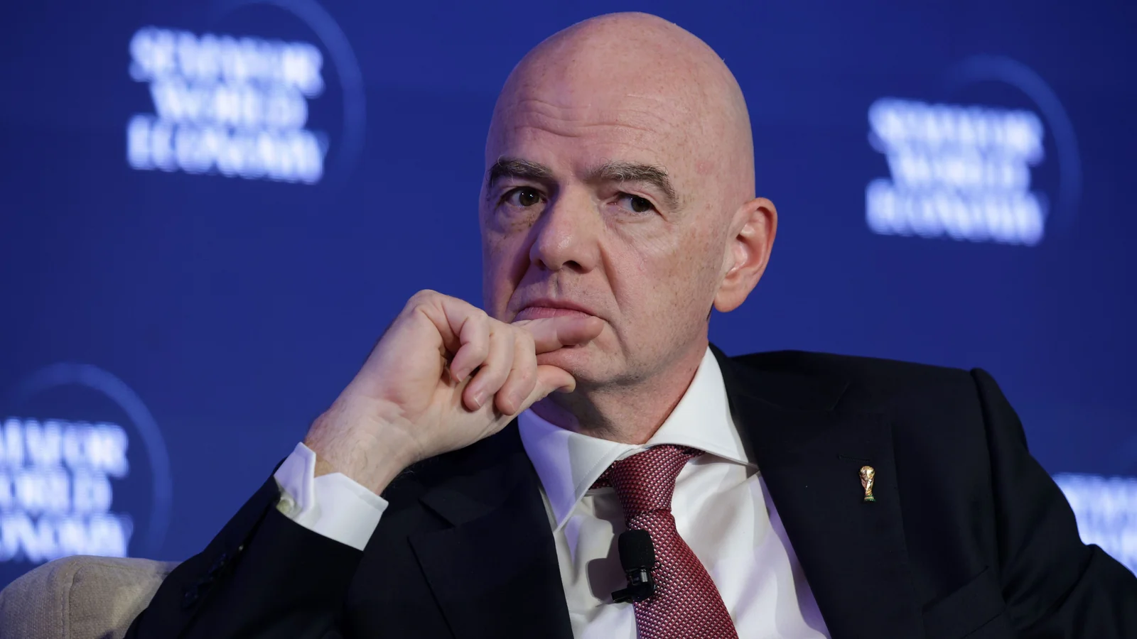 Bayern Sporting Director Expresses Dissatisfaction with FIFA's Idea