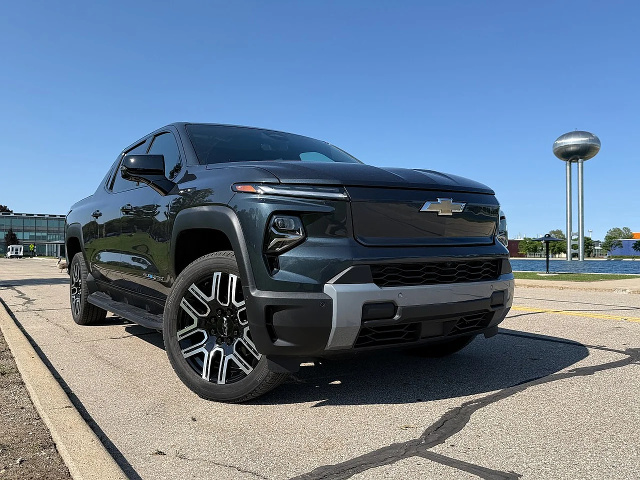 Chevrolet Silverado EV: Why is the perfect electric pickup not selling as expected?