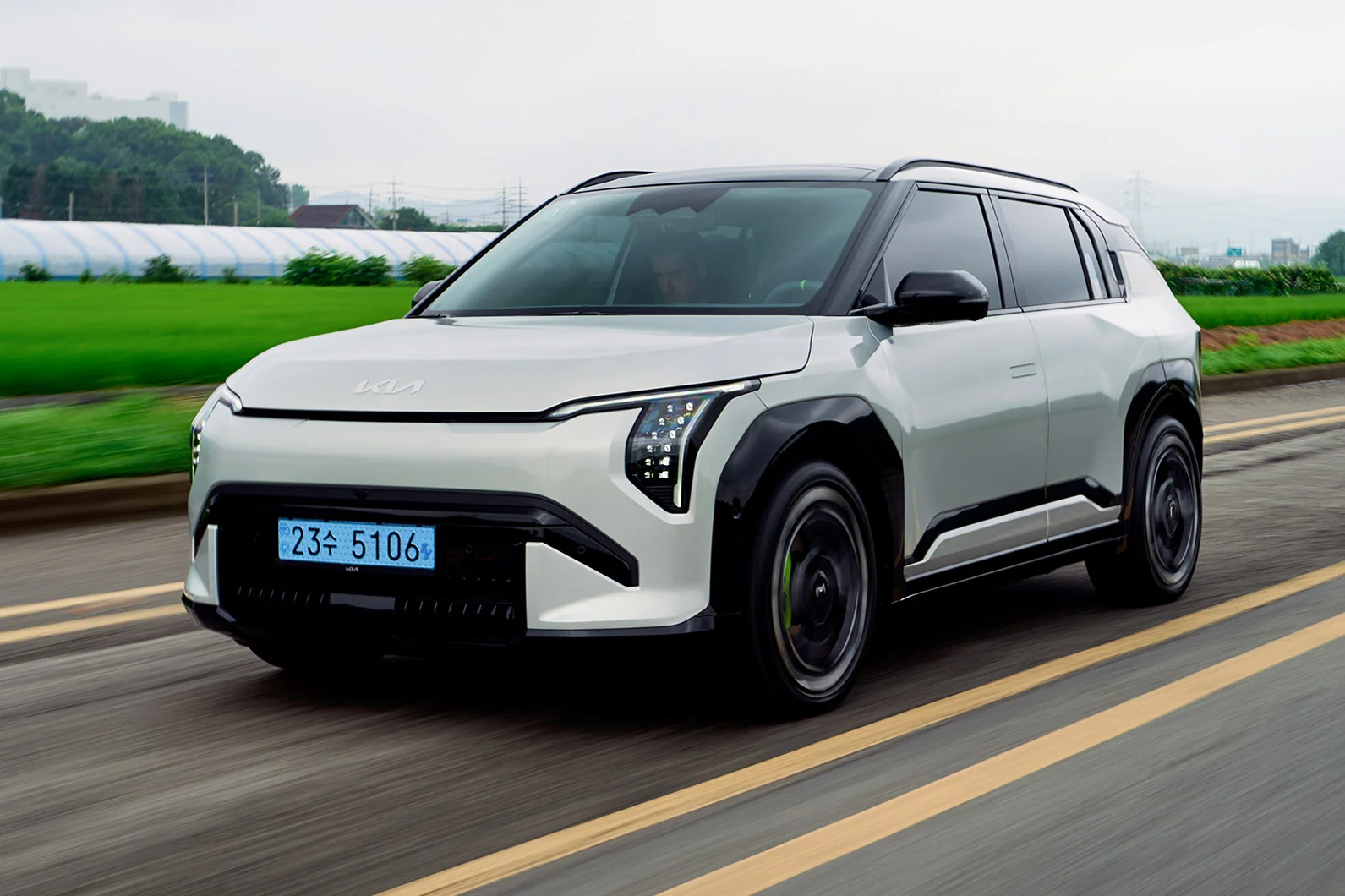 Kia EV3 GT: Жанубий Корея бренди 288 от кучига эга янги хатчбекни тақдим этди