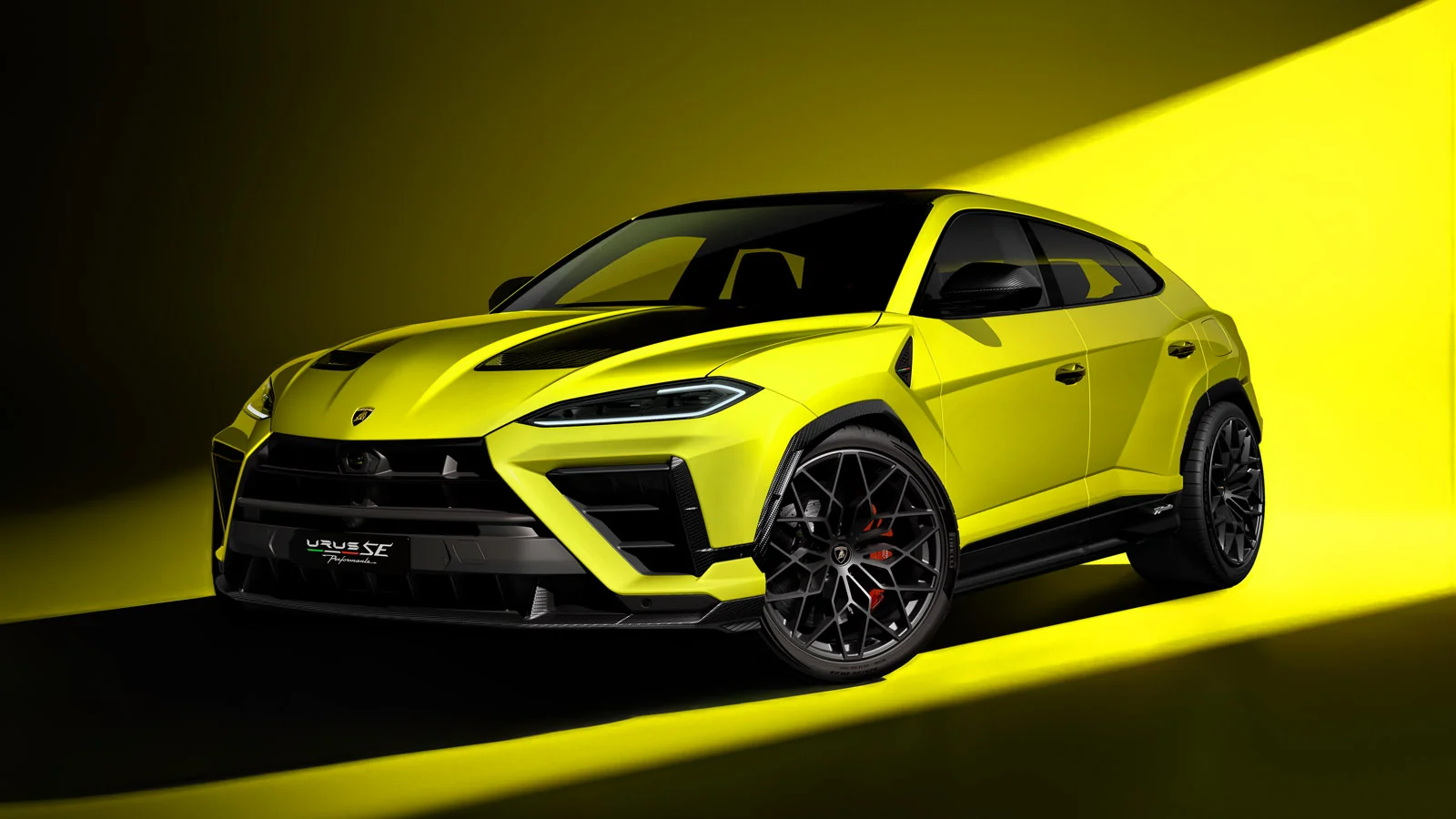 Lamborghini ўз тарихидаги энг кучли кроссовер — Урус SE Перформанте моделини тақдим этди