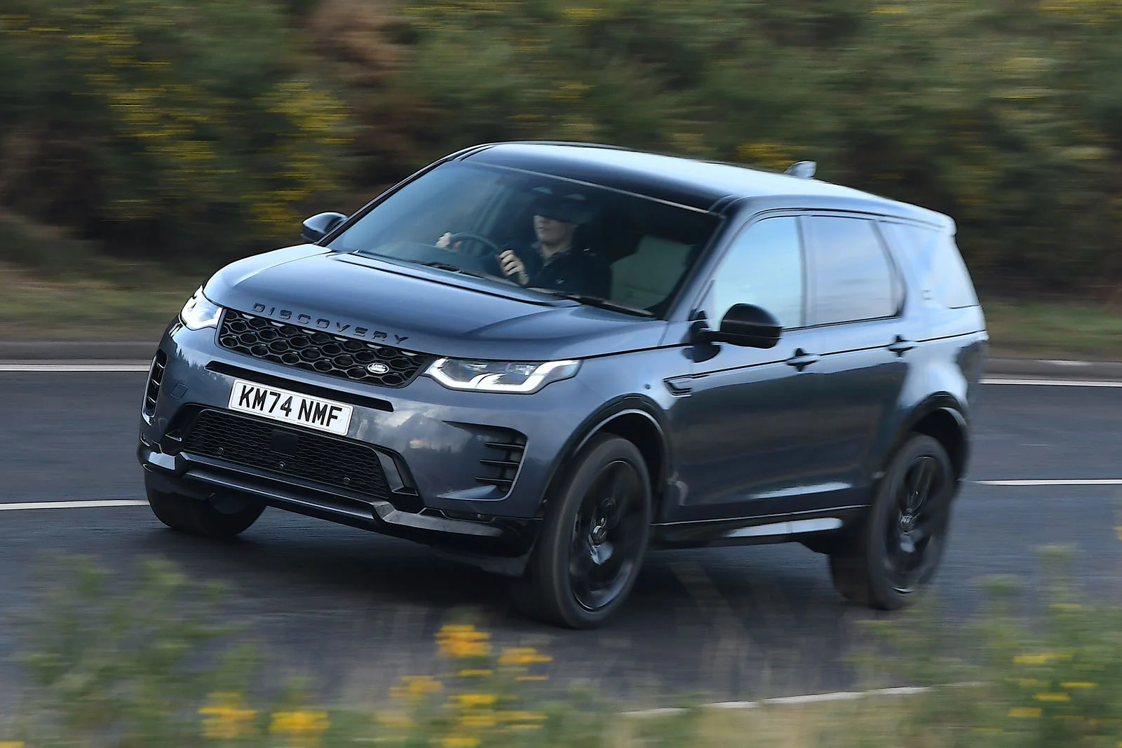 Land Rover Дисковерй Sport кроссовери ишлаб чиқариши якунланади
