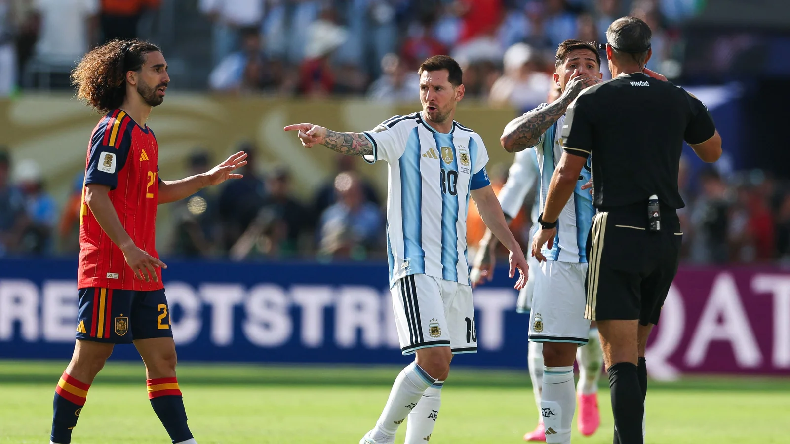 Lionel Messi in der Kritik: Details zum kontroversen Vorfall im WM-Finale