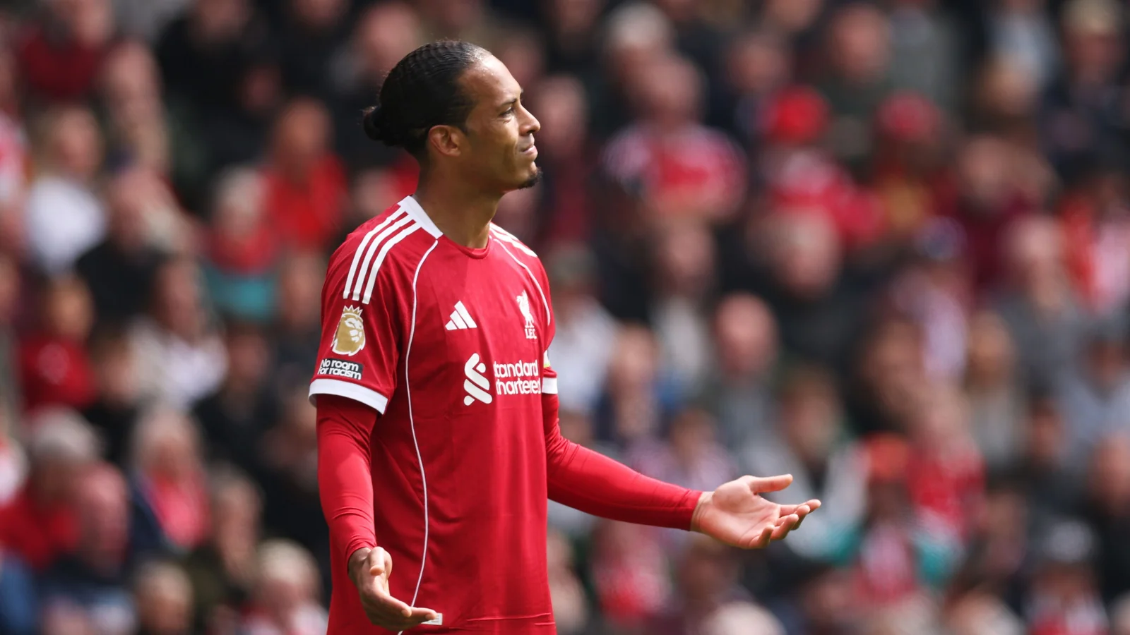 Cambios inesperados en el Liverpool: Virgil van Dijk pierde su estatus de intocable