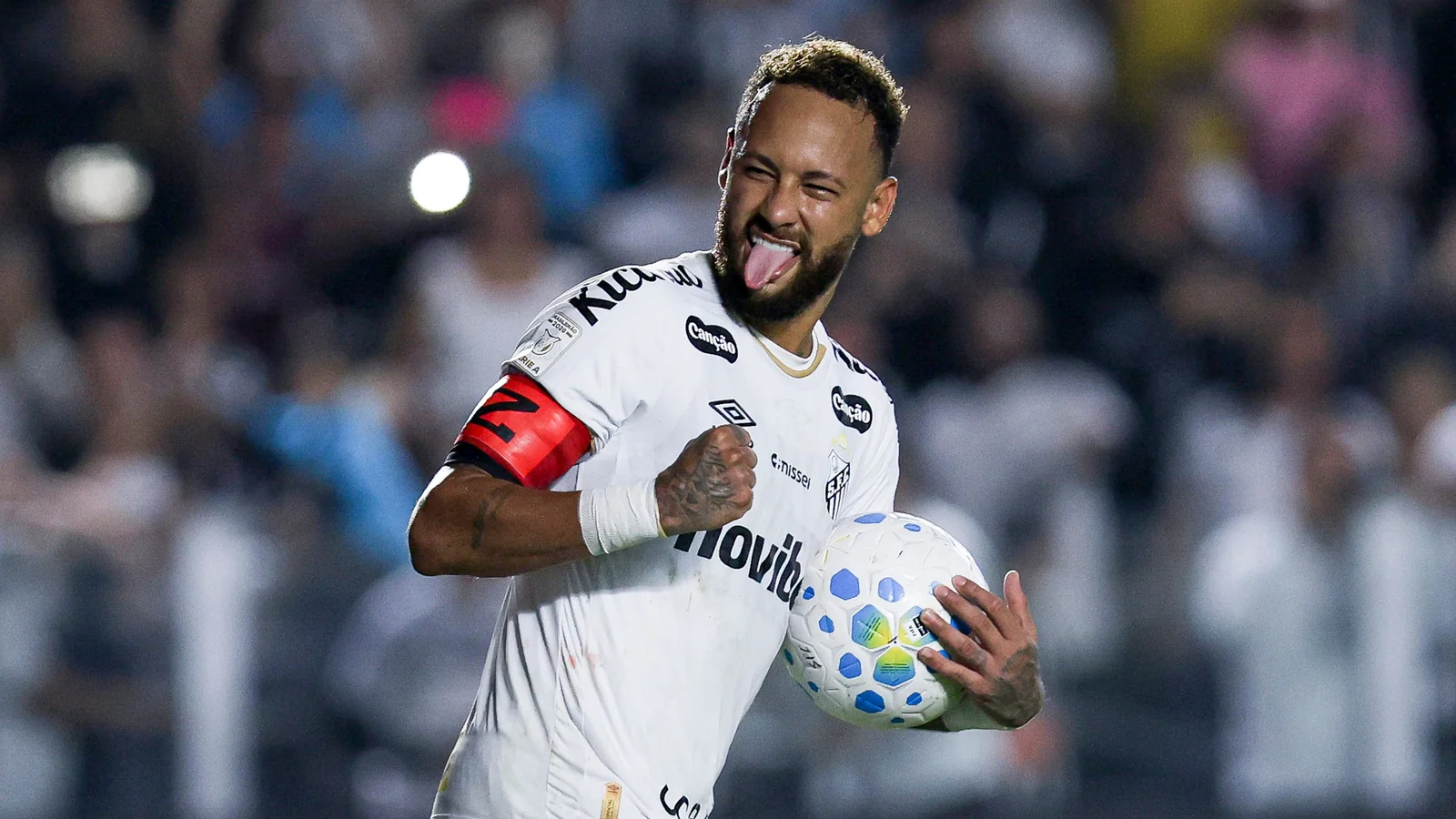 Neymar maydonga qaytdi: Braziliyalik yulduz dubl qayd etib, tanqidchilarga javob berdi