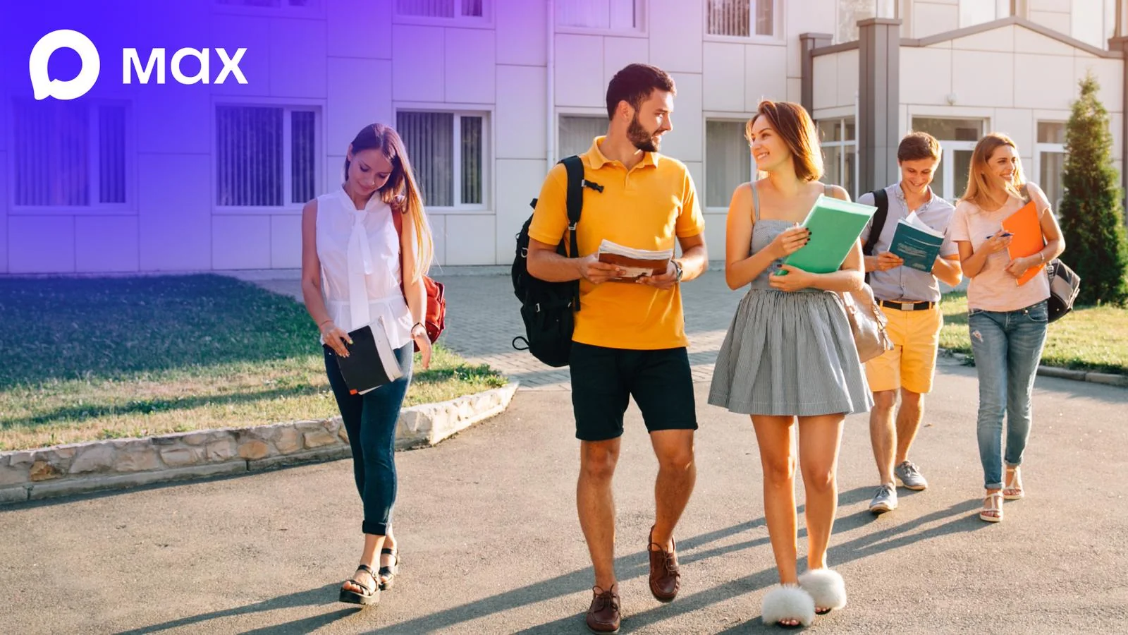 Studierende russischer Universitäten werden nach der Zulassung mit dem Max Messenger verbunden