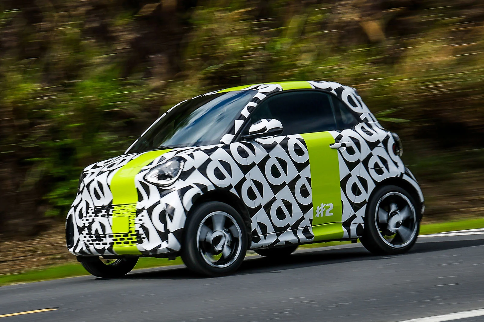 Smart afsonaviy Fortwo oʻrnini bosuvchi yangi #2 elektromobilini taqdim etadi