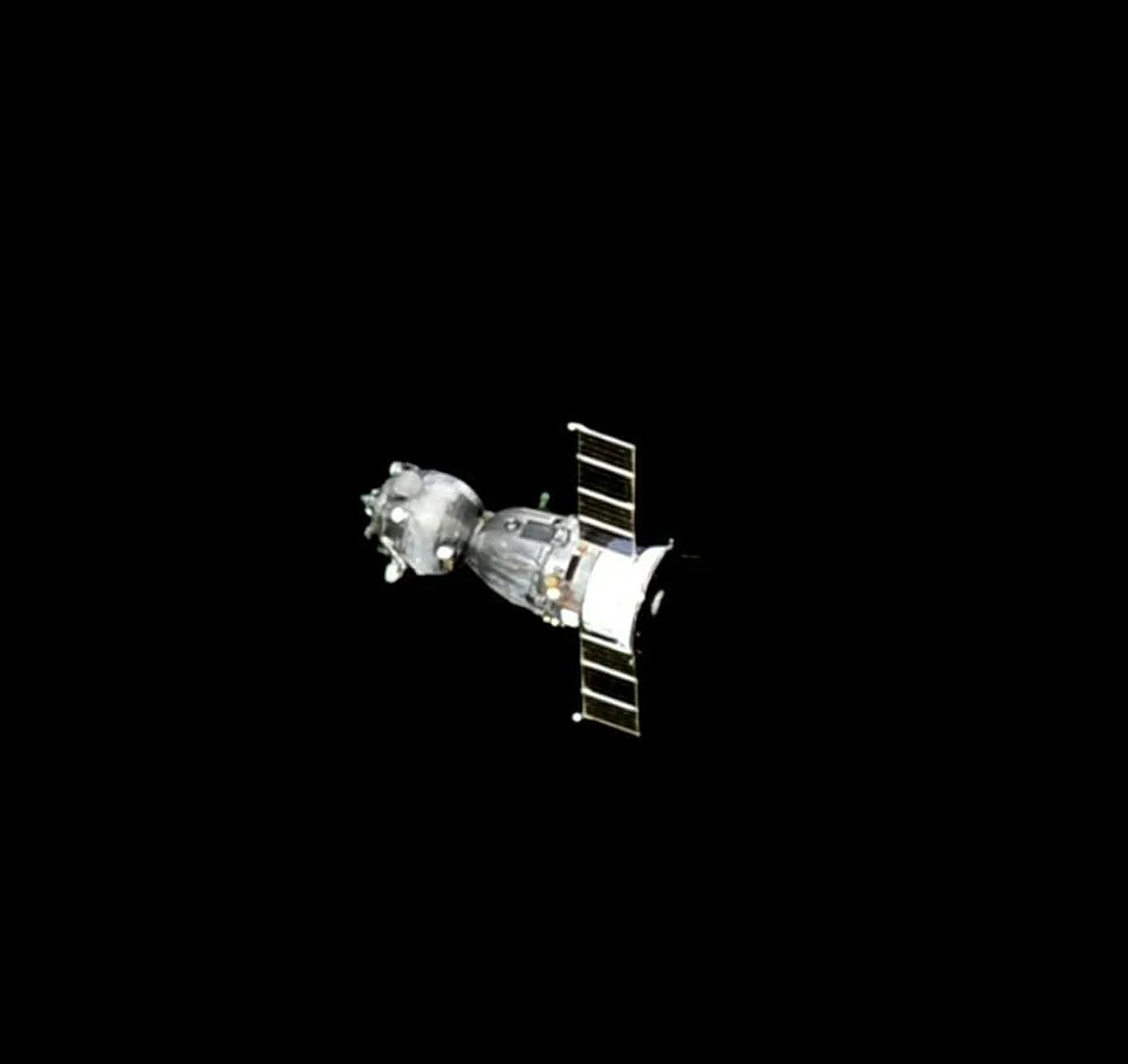 Soyuz MS-28 Uzay Aracı ISS Ekibini Dünya'ya Geri Getirdi: 2000 Derece Isı ve Yumuşak İniş