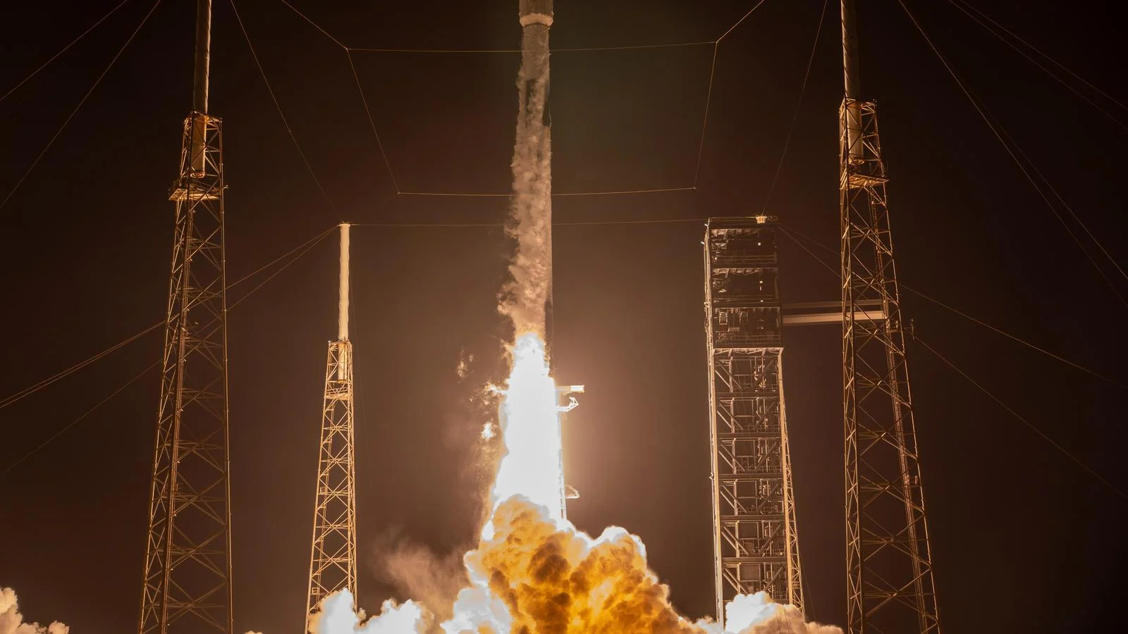 SpaceX sets absolute space record: Falcon 9 booster successfully launched for the 36th time