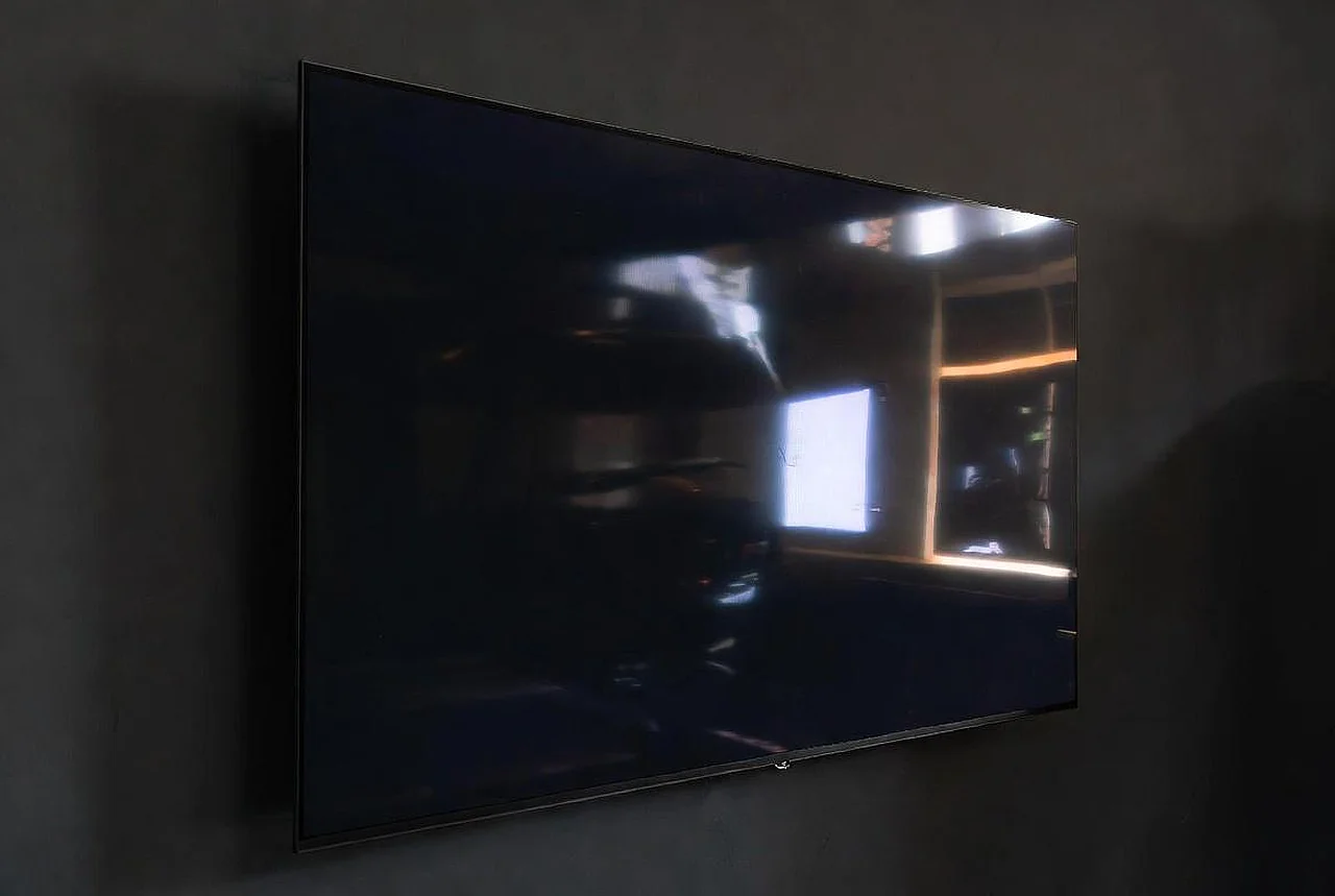 TCL launches OLED panel inkjet printing technology