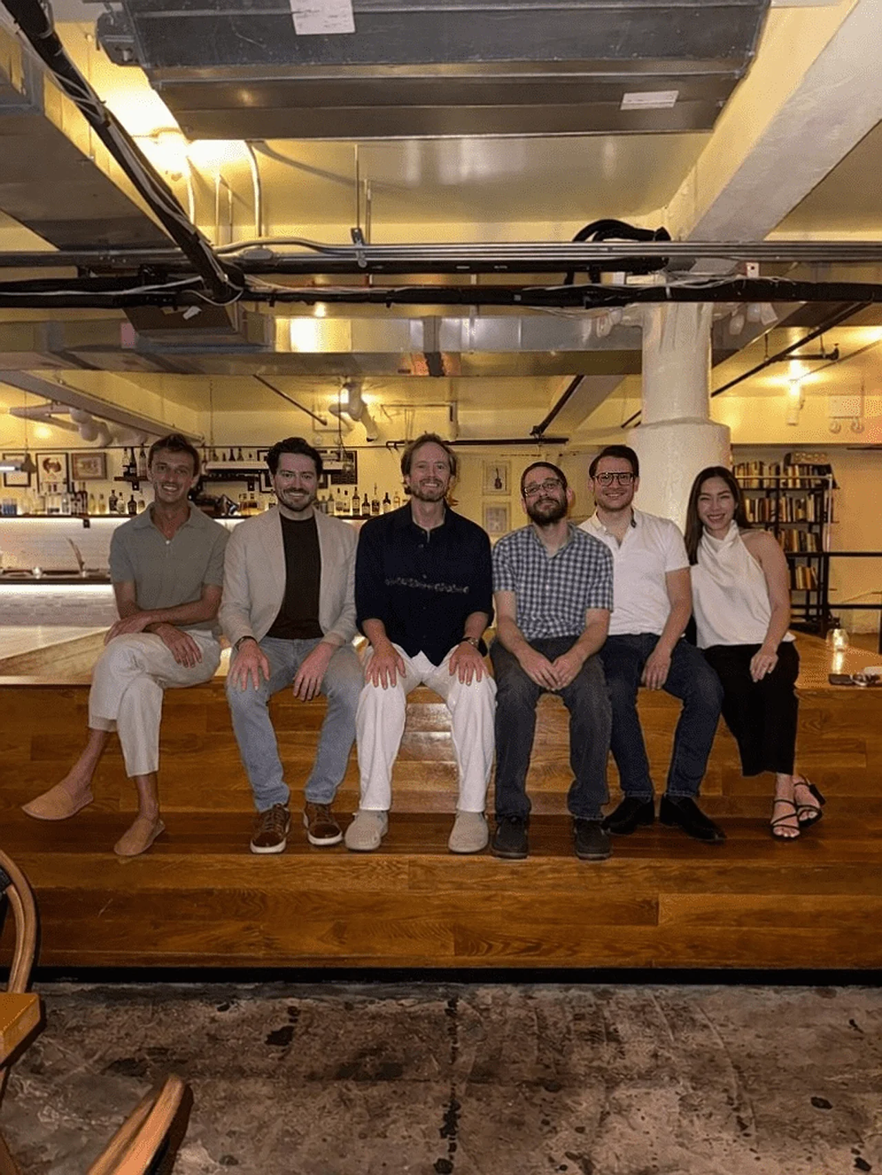 Venice AI startapi 1 milliard dollarlik “yunikorn”ga aylandi