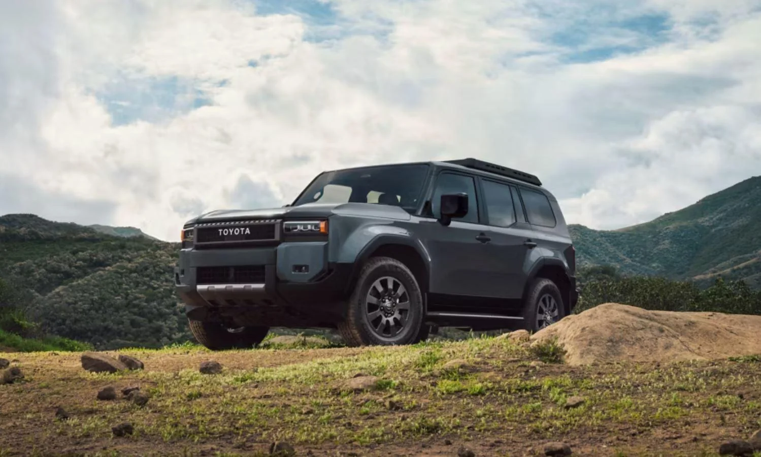Кризис японских автогигантов на рынке Китая: продажи Toyota, Nissan и Honda резко упали
