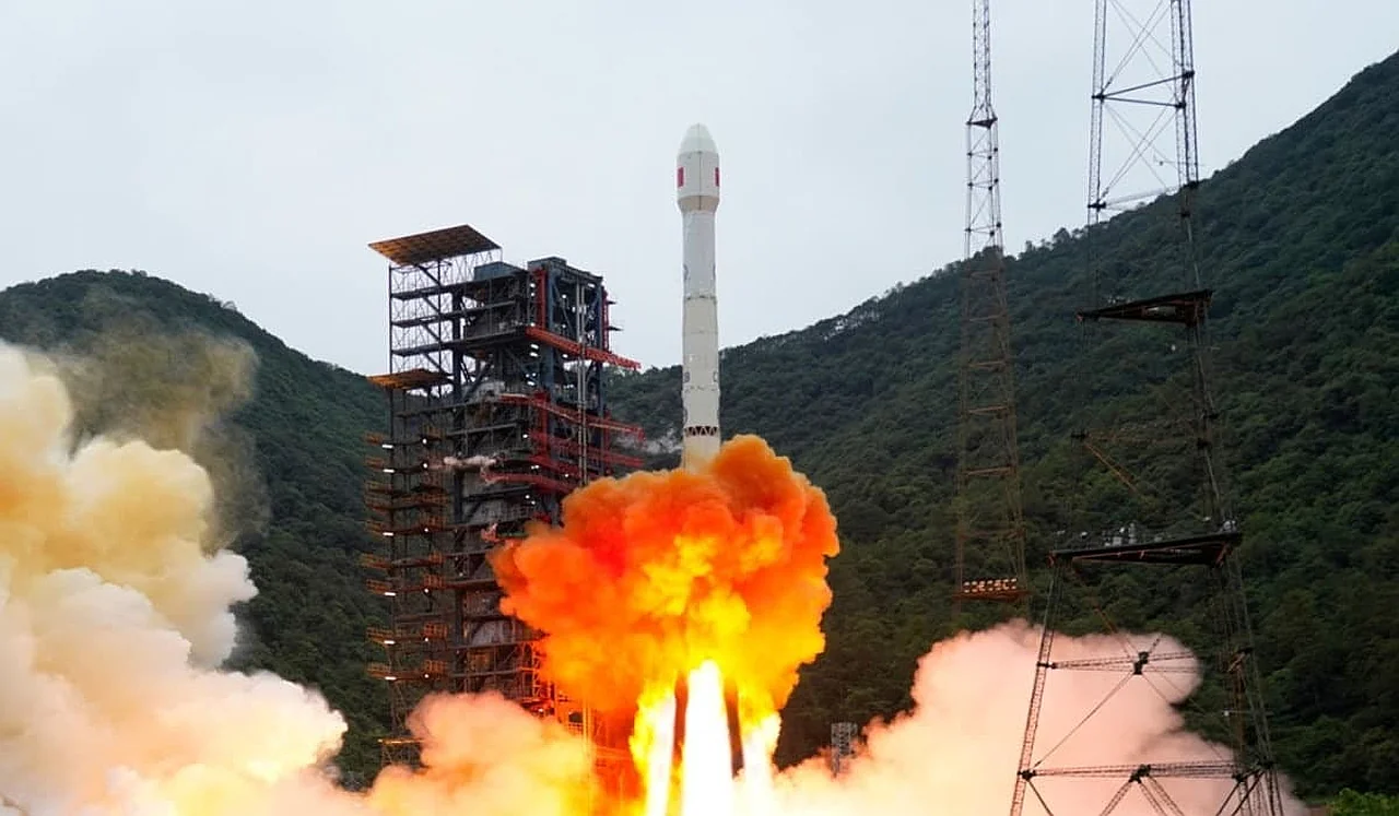 China creates a revolutionary orbit in space: Shijian-31 monitors the entire geostationary belt