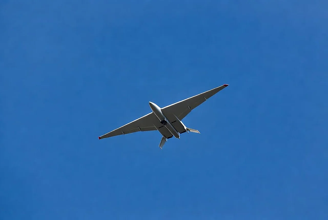 China Tests Airborne Laser Charging for Drones