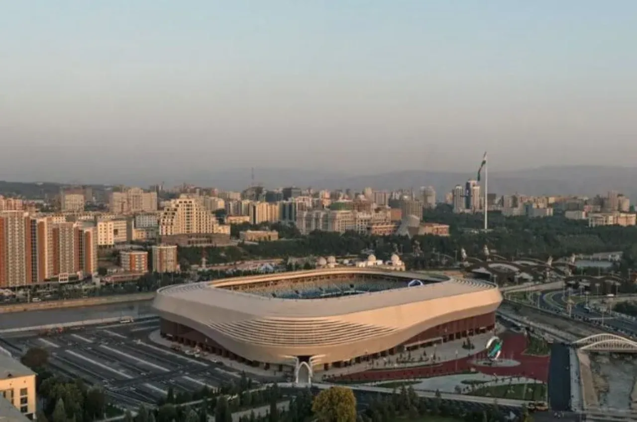 Dushanbeda zamonaviy Milliy stadion foydalanishga topshirildi (foto)