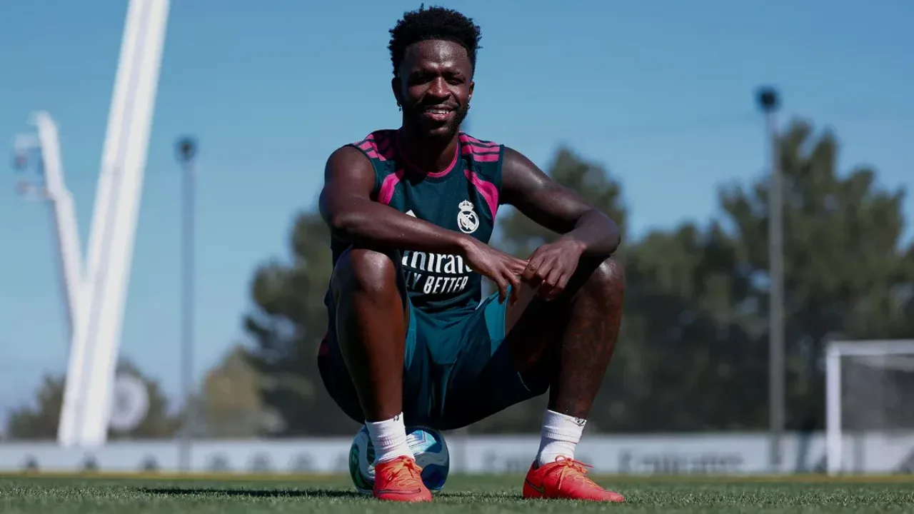 Mourinho a demandé une chose à Vinícius : et le transfert ?