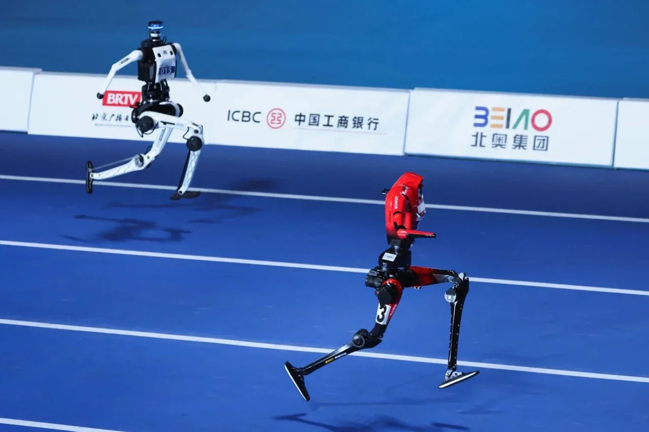 Le record de l'humanité tombe : un robot court le 100 mètres en 9,32 secondes et surpasse Usain Bolt