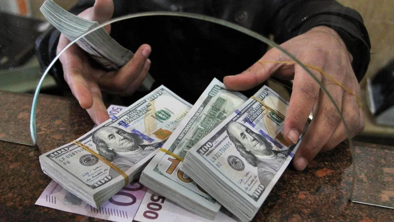 25 avgust kuni dollar kursi pasayishi kutilmoqda