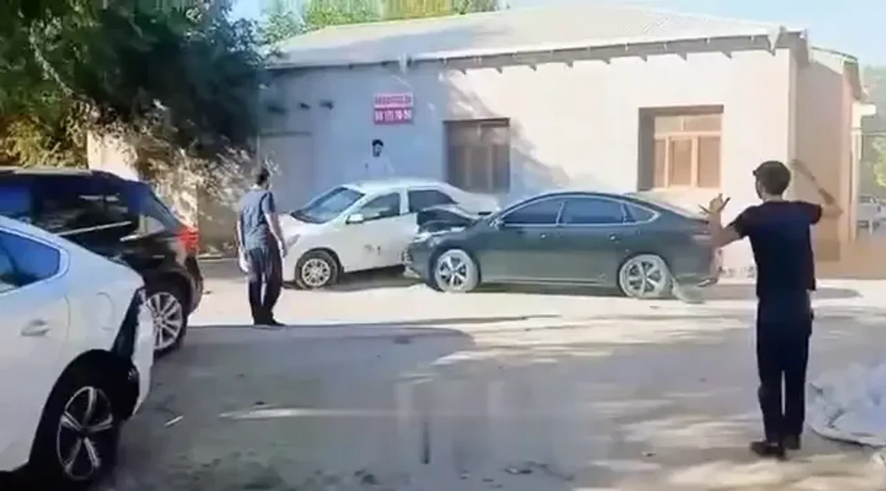 In Urganch, «BYD Chazor» driver deliberately smashed into 3 cars (video)